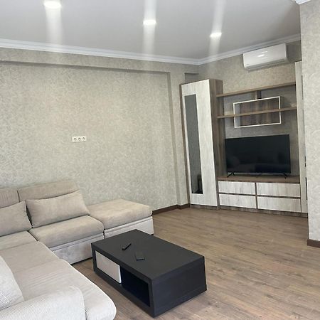 Three Palms Guest House Τυφλίδα Εξωτερικό φωτογραφία