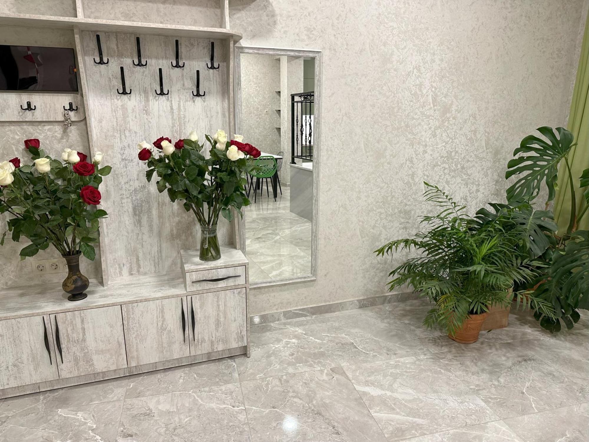 Three Palms Guest House Τυφλίδα Εξωτερικό φωτογραφία
