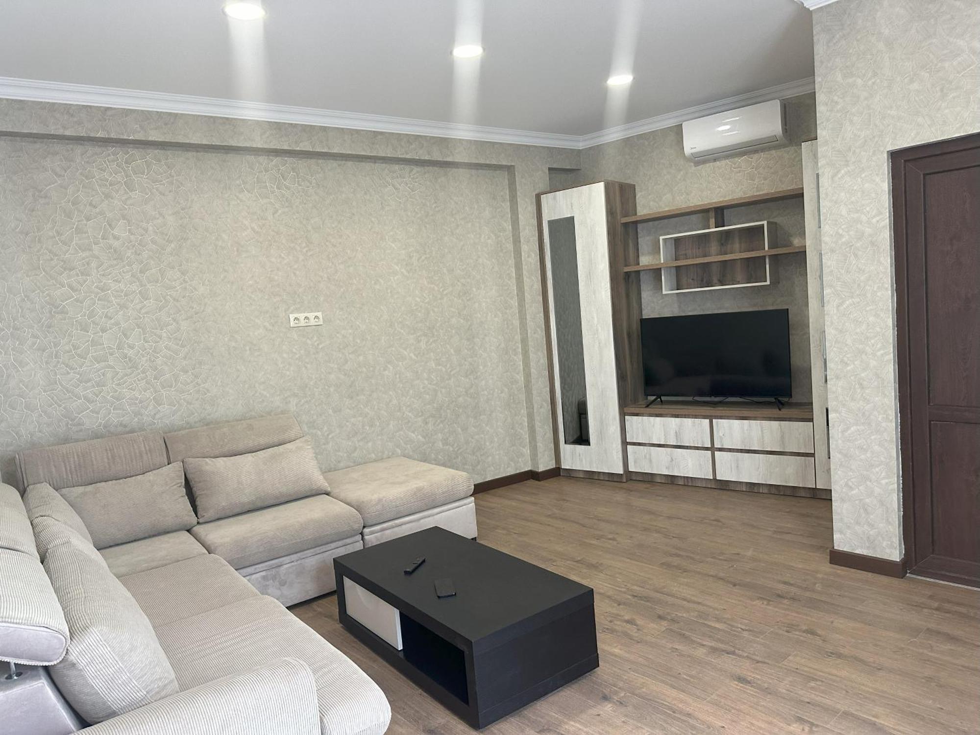 Three Palms Guest House Τυφλίδα Εξωτερικό φωτογραφία